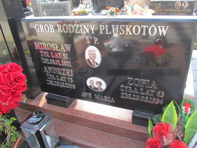 Mirosław Pluskota Korczew - Grobonet - Wyszukiwarka osób pochowanych