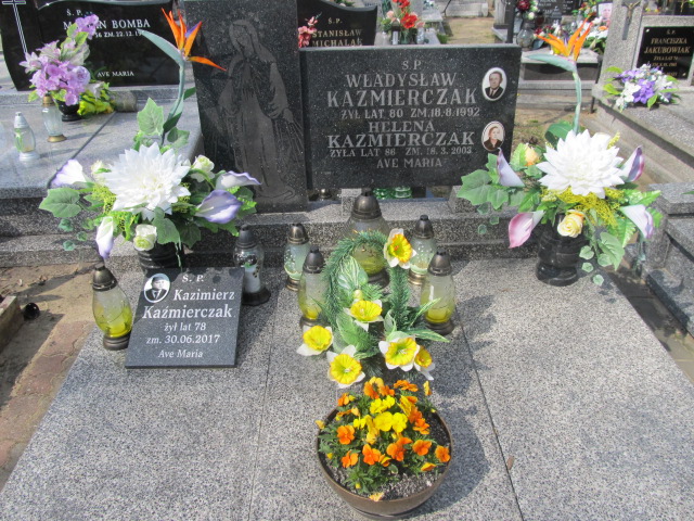 Grób Władysław Kaźmierczak